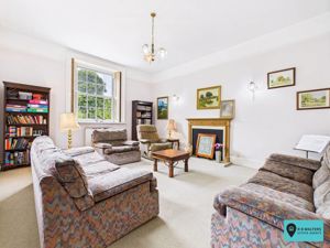 Sitting Room- click for photo gallery